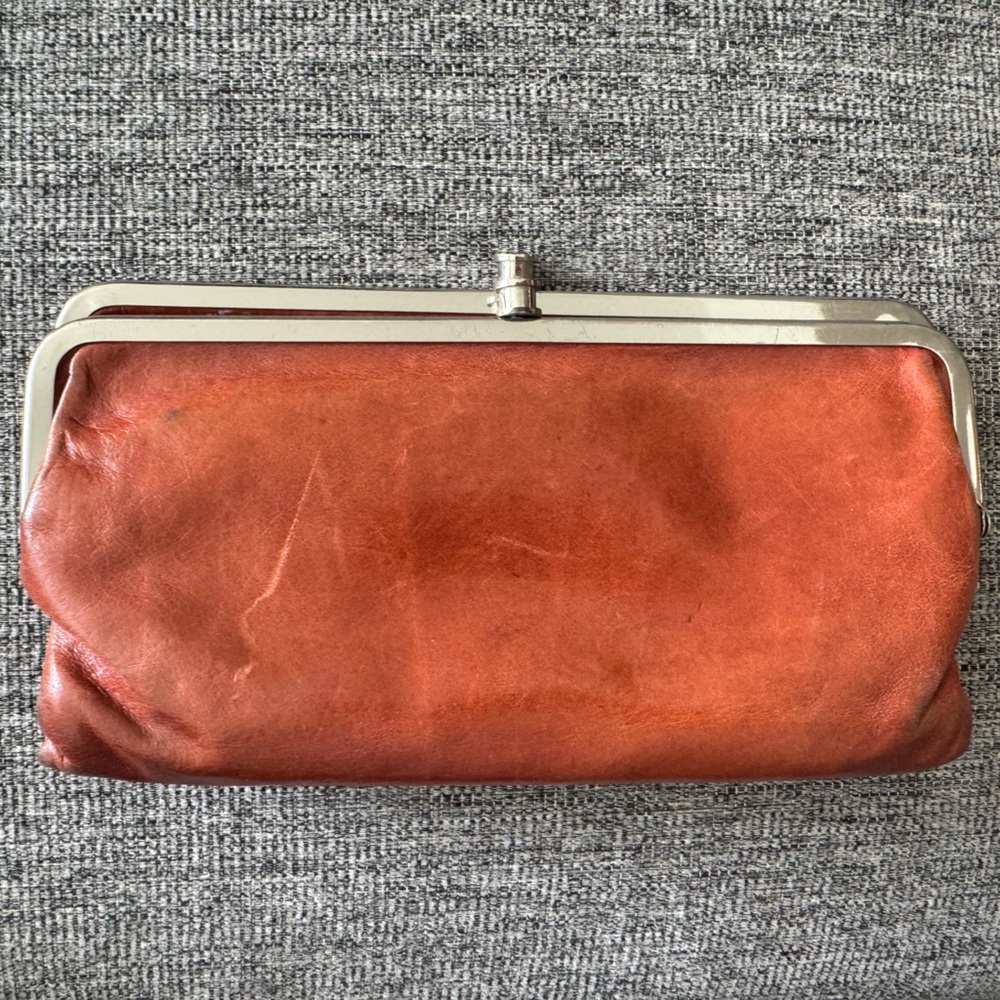 HOBO Lauren Clutch-Wallet